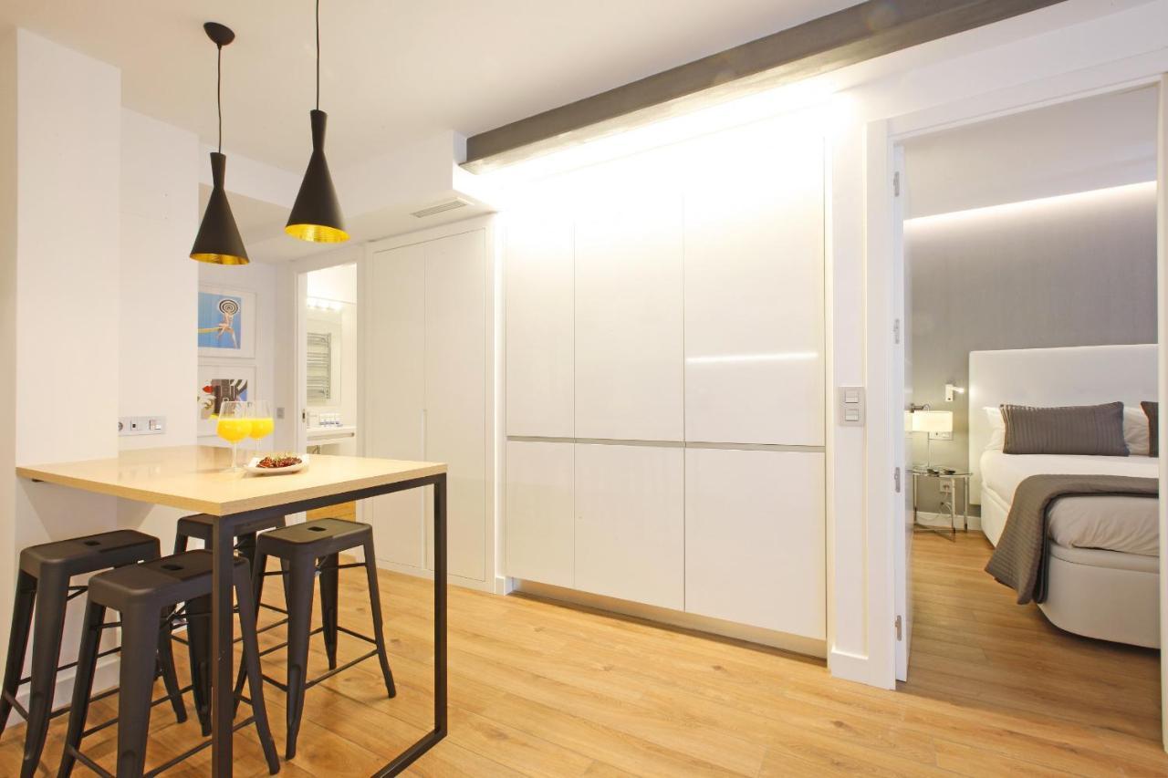 Gran Via Suites Madrid Eksteriør billede