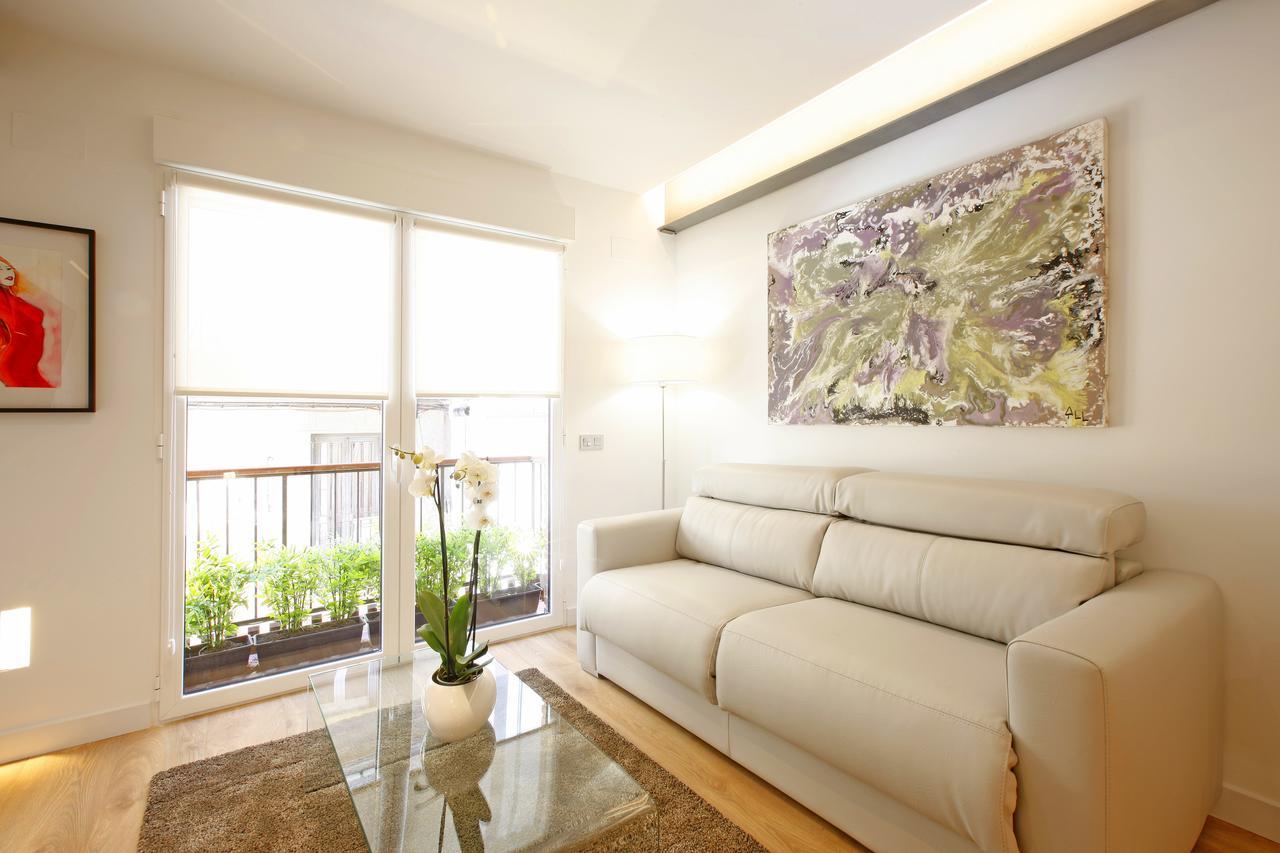 Gran Via Suites Madrid Eksteriør billede