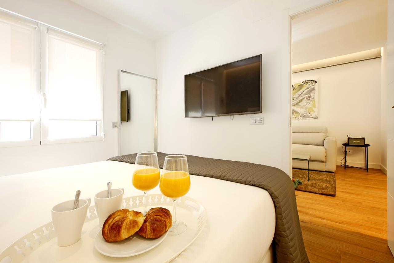 Gran Via Suites Madrid Eksteriør billede