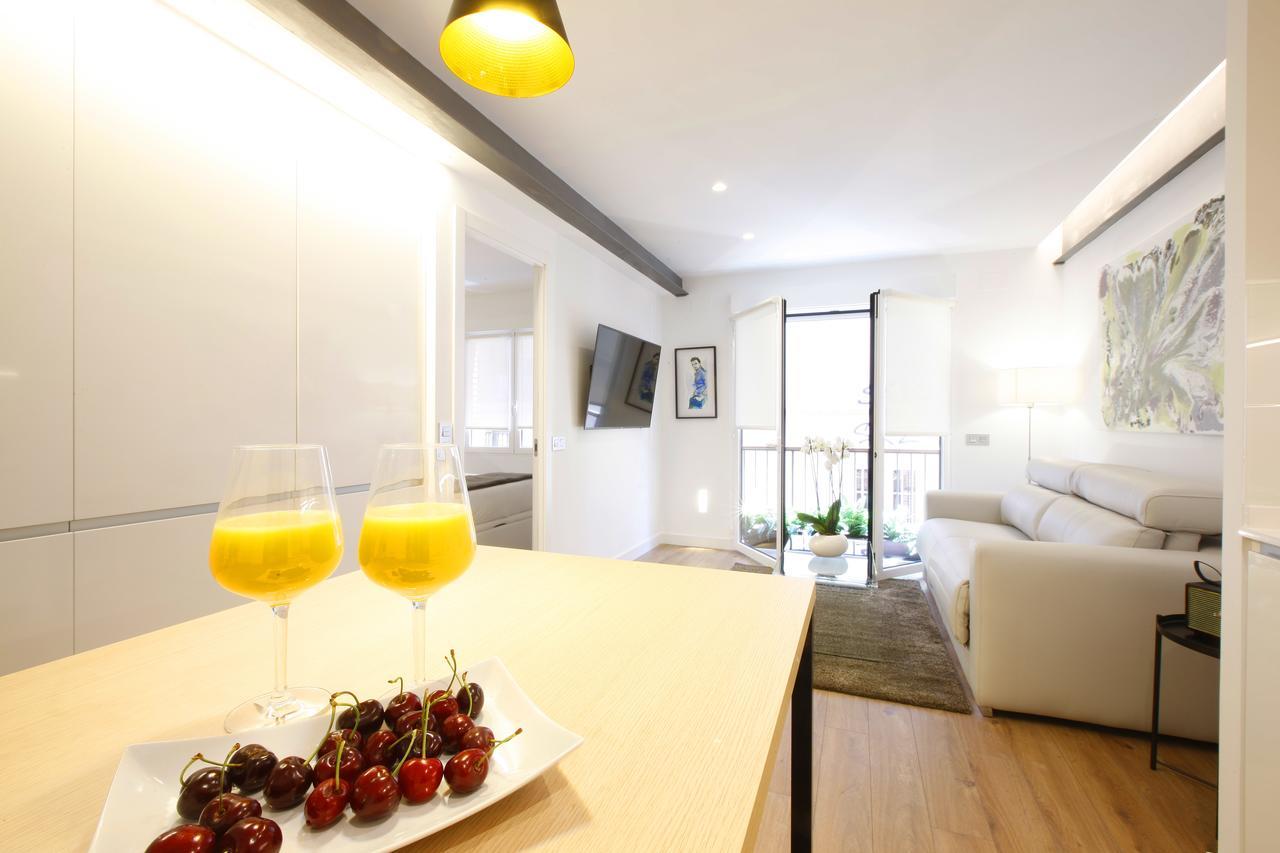 Gran Via Suites Madrid Eksteriør billede
