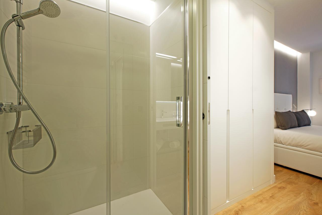Gran Via Suites Madrid Eksteriør billede